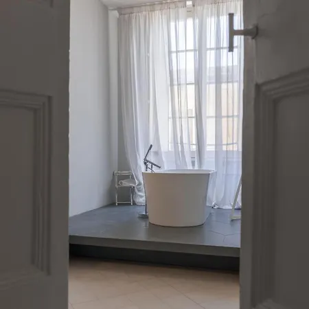 The Artist's Loft * Valletta